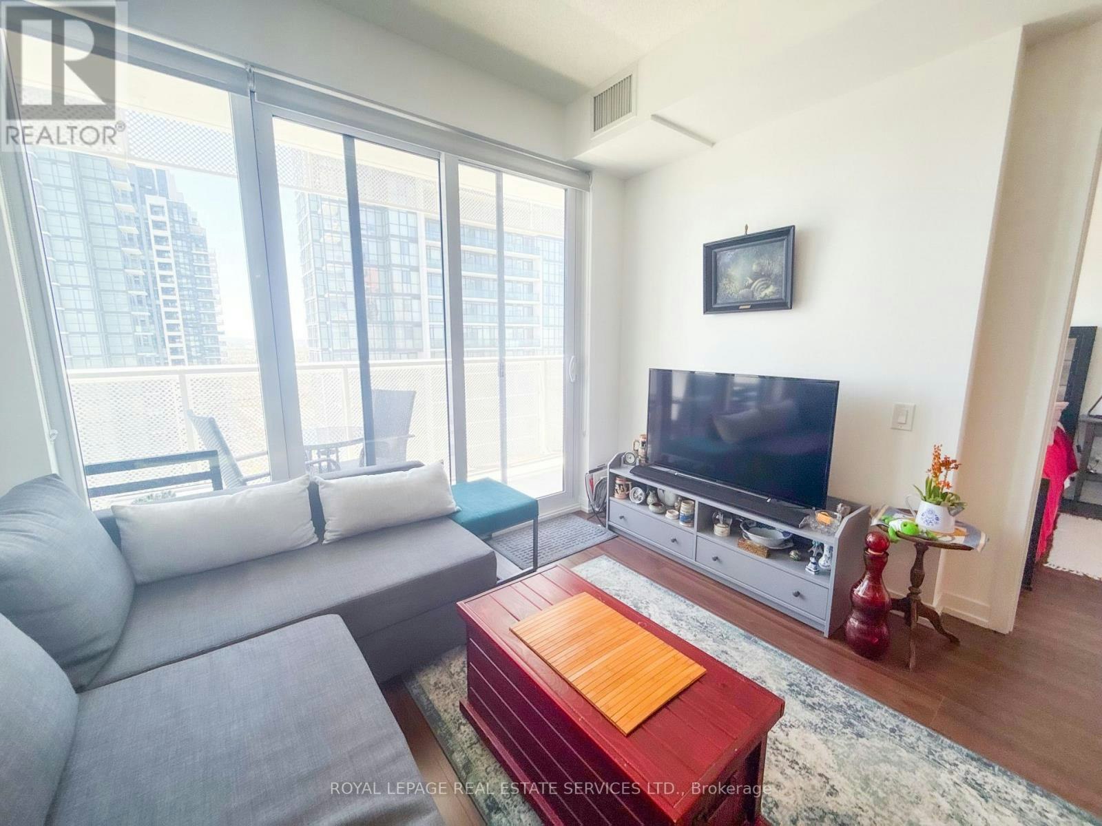 2312-4065 Confederation Parkway, Mississauga, ON, L5B 0L4 - 8