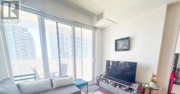 2312-4065 Confederation Parkway, Mississauga, ON, L5B 0L4 - 8