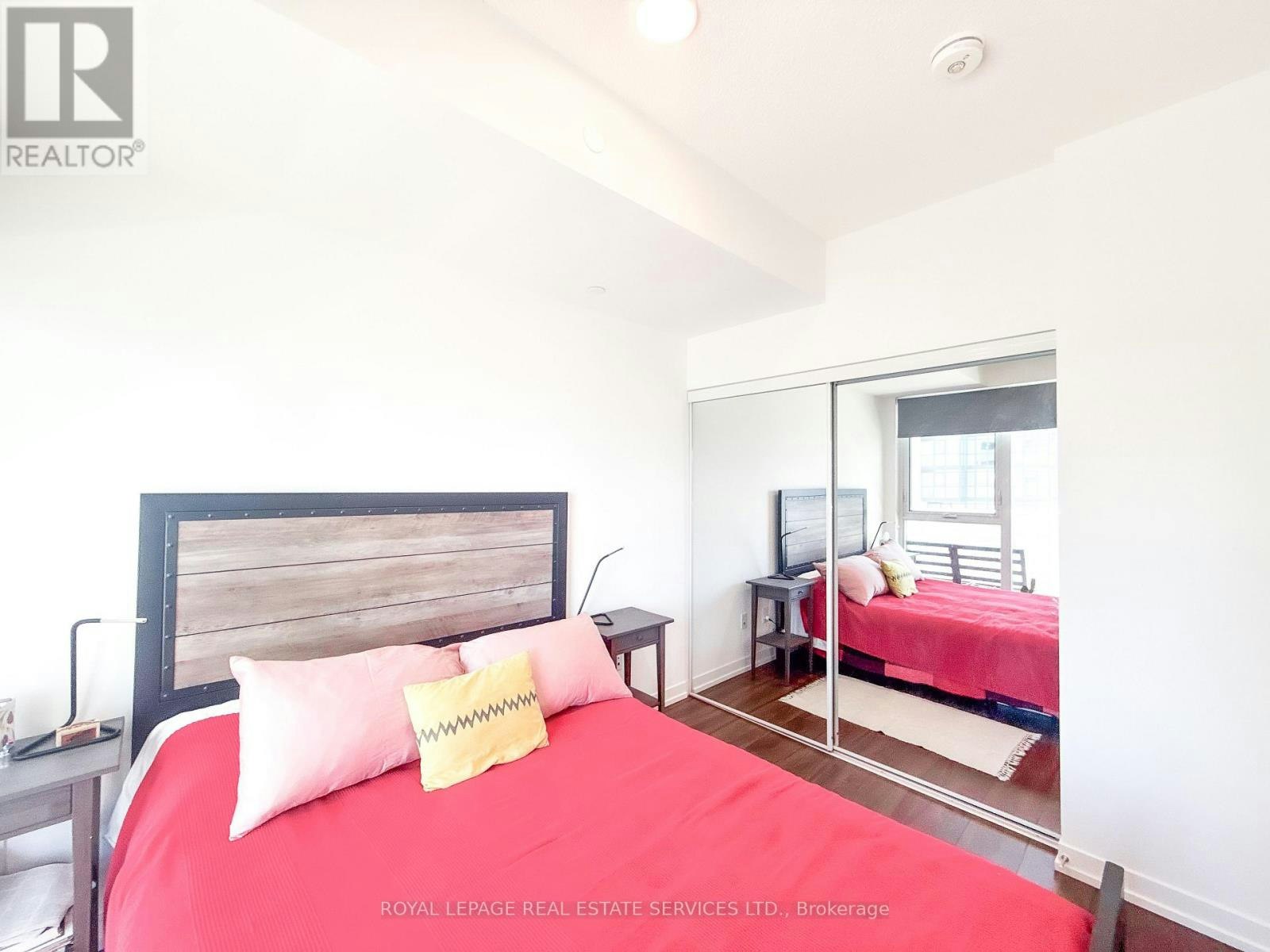 2312-4065 Confederation Parkway, Mississauga, ON, L5B 0L4 - 16