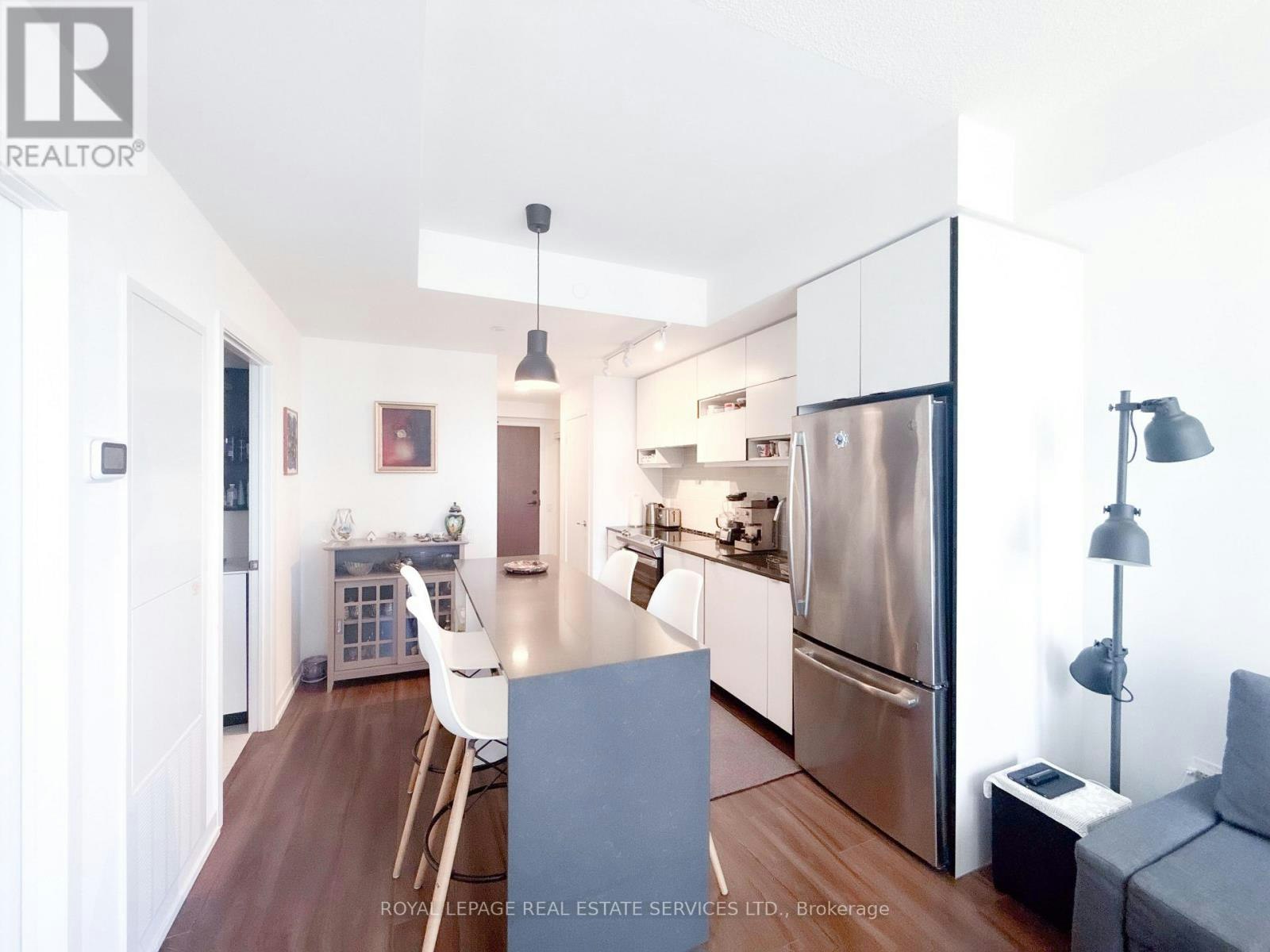 2312-4065 Confederation Parkway, Mississauga, ON, L5B 0L4 - 5