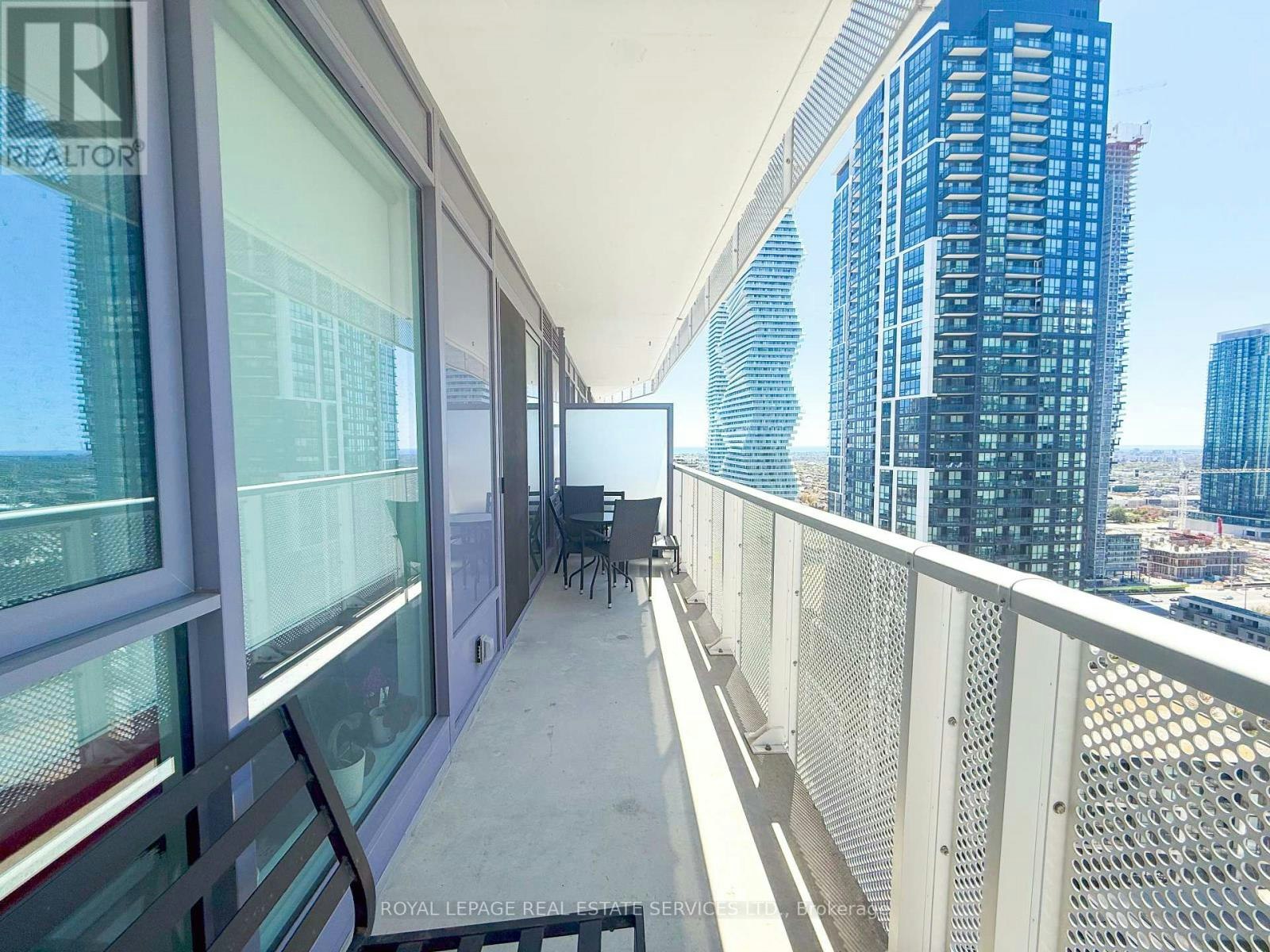 2312-4065 Confederation Parkway, Mississauga, ON, L5B 0L4 - 18
