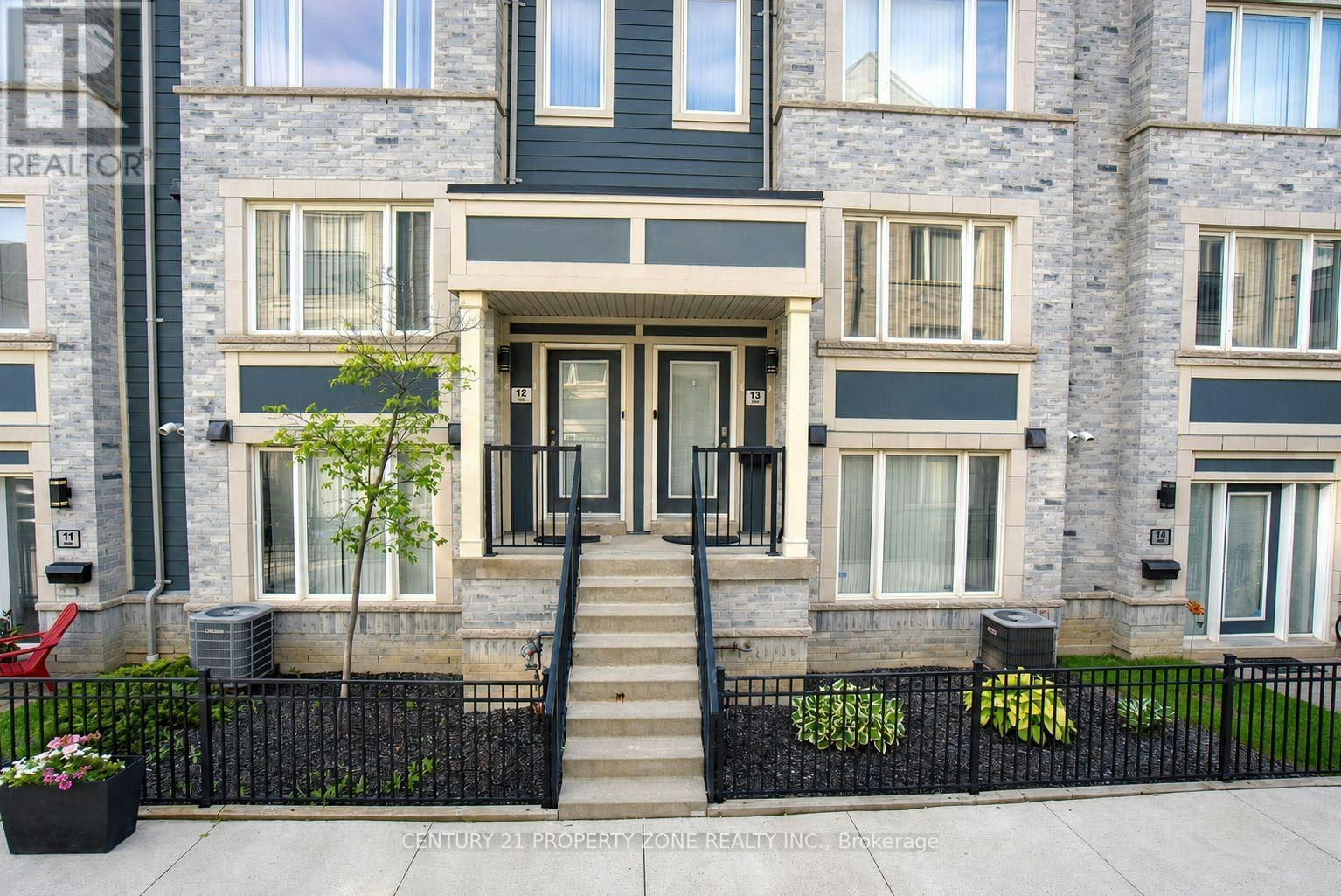 12-5035 Oscar Peterson Boulevard, Mississauga, ON, L5M 0P4