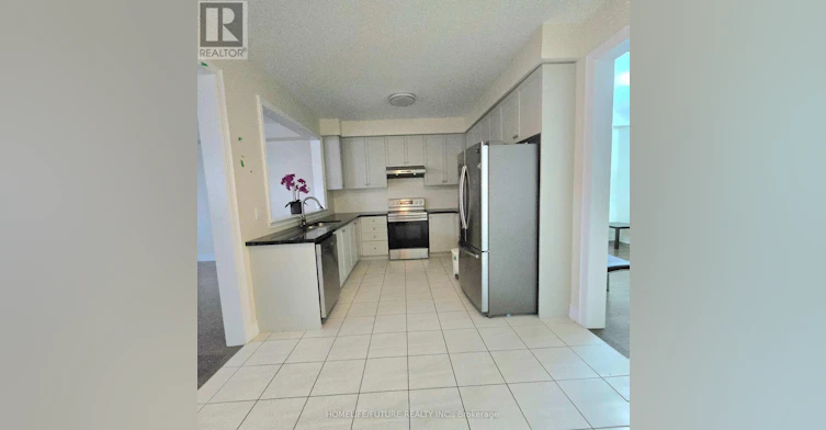 MAIN-396 Kirkham Drive, Markham, ON, L3S 0E4 - 12