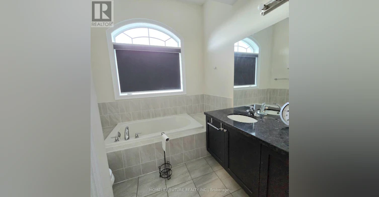 MAIN-396 Kirkham Drive, Markham, ON, L3S 0E4 - 17