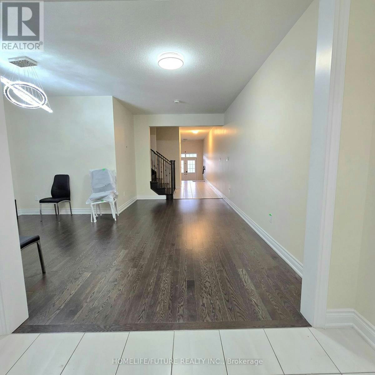 MAIN-396 Kirkham Drive, Markham, ON, L3S 0E4 - 3