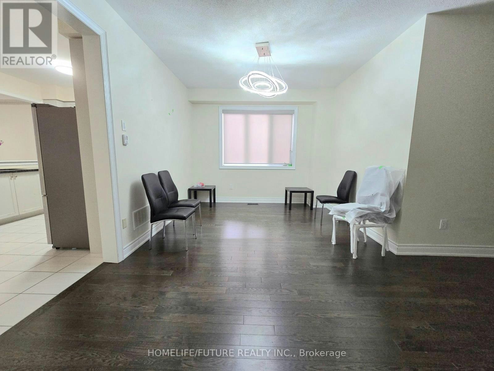 MAIN-396 Kirkham Drive, Markham, ON, L3S 0E4 - 6