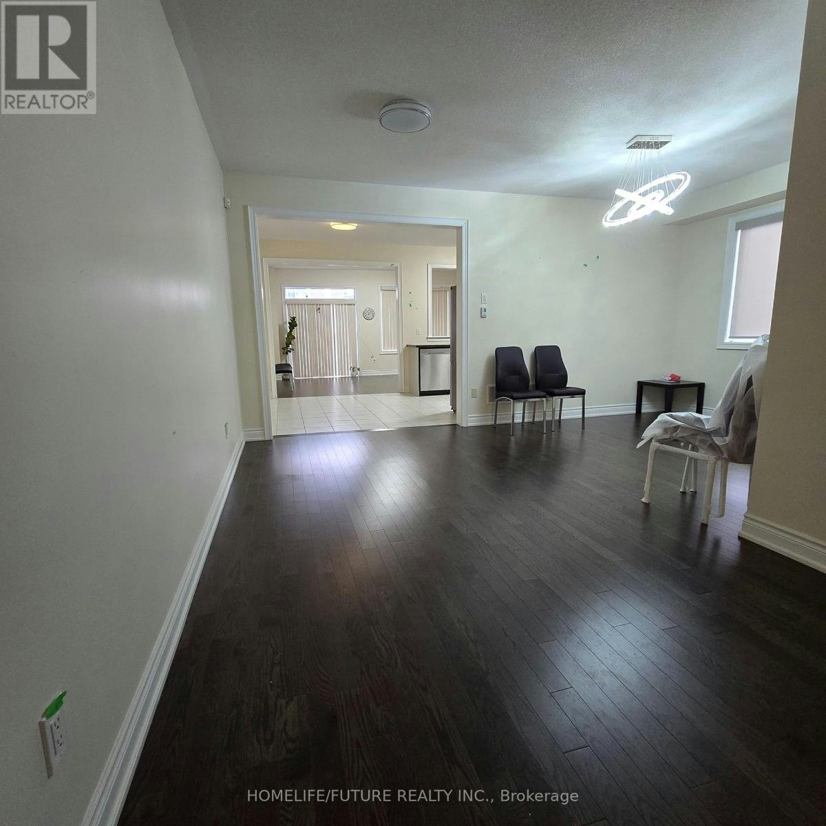 MAIN-396 Kirkham Drive, Markham, ON, L3S 0E4 - 5