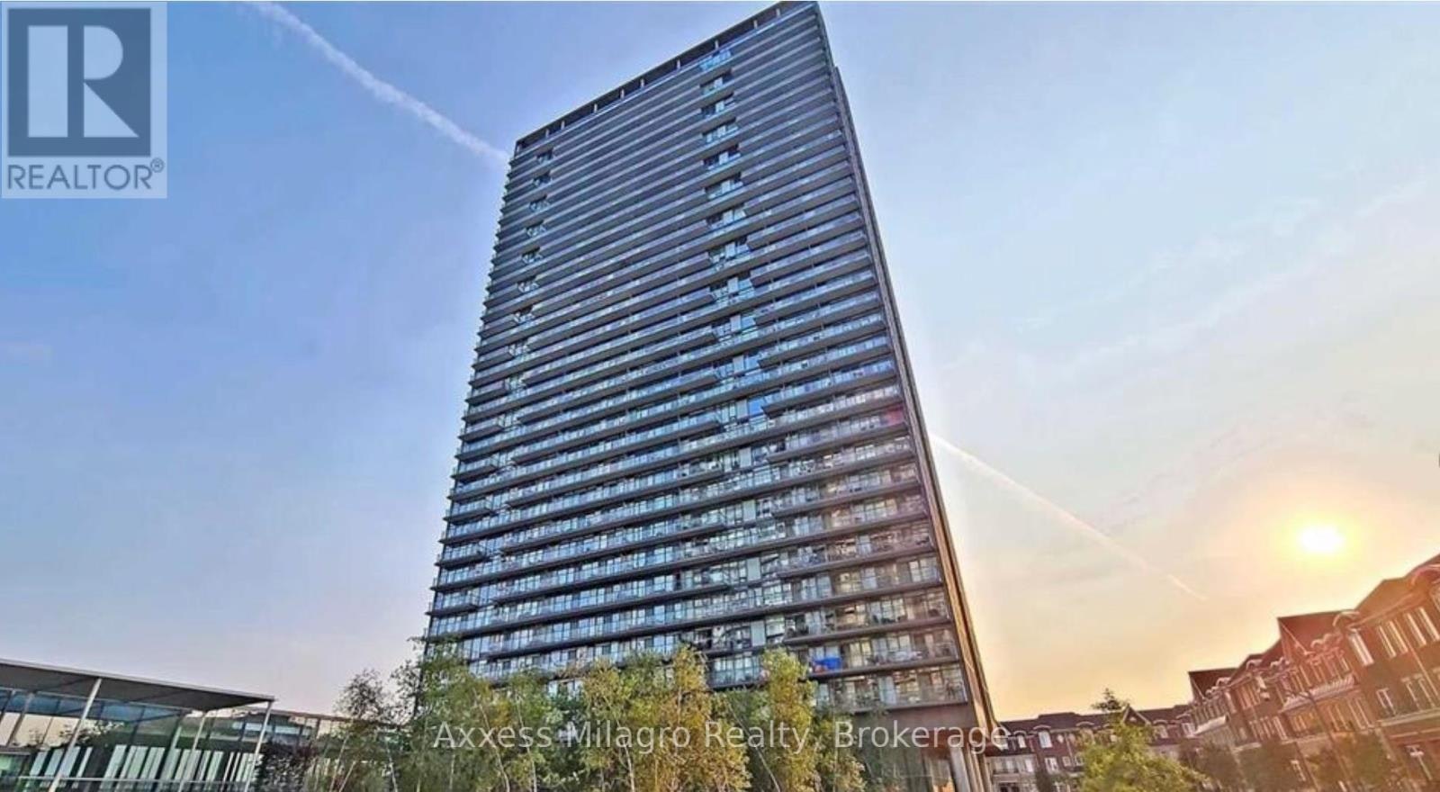 3016-105 The Queensway Way, Toronto, ON, M6S 5B5