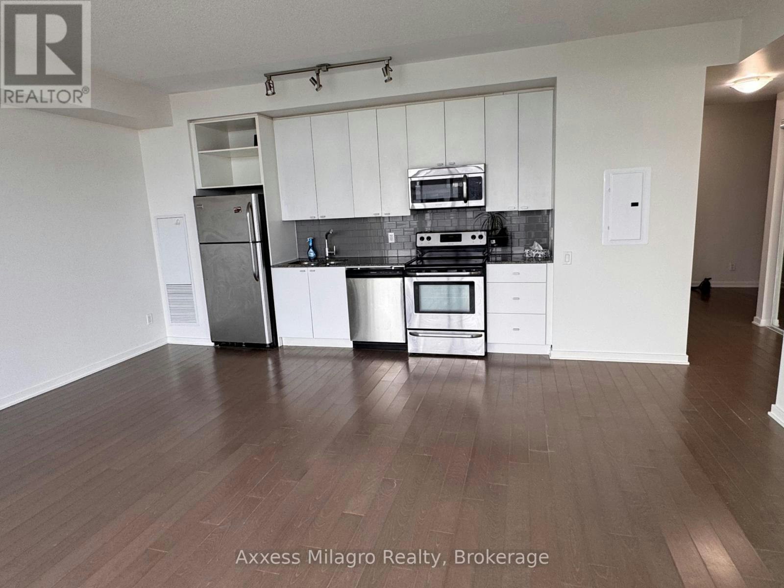 3016-105 The Queensway Way, Toronto, ON, M6S 5B5 - 3