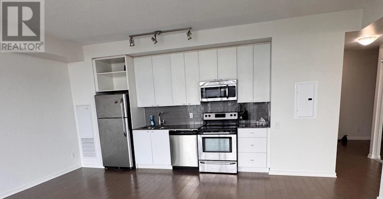 3016-105 The Queensway Way, Toronto, ON, M6S 5B5 - 3