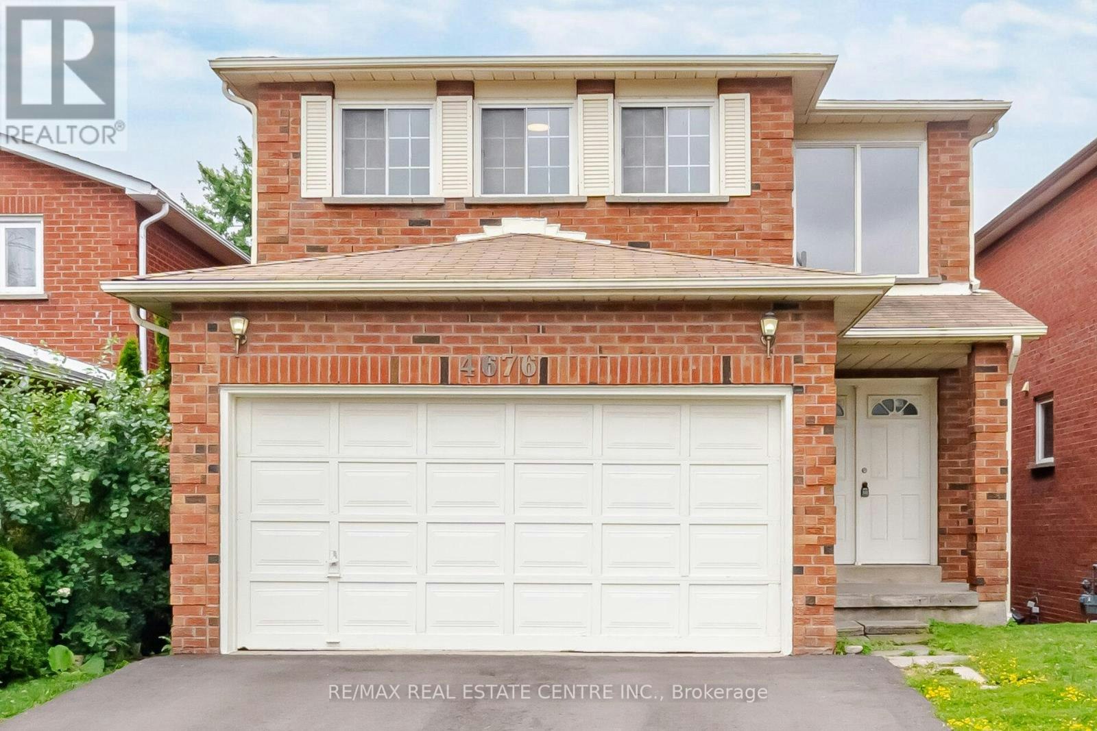 MAIN AND 2ND-4676 Owl Circle, Mississauga, ON, L4Z 2W6