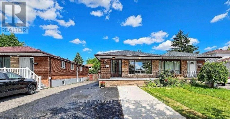 7444 Homeside Gardens, Mississauga, ON, L4T 2A7