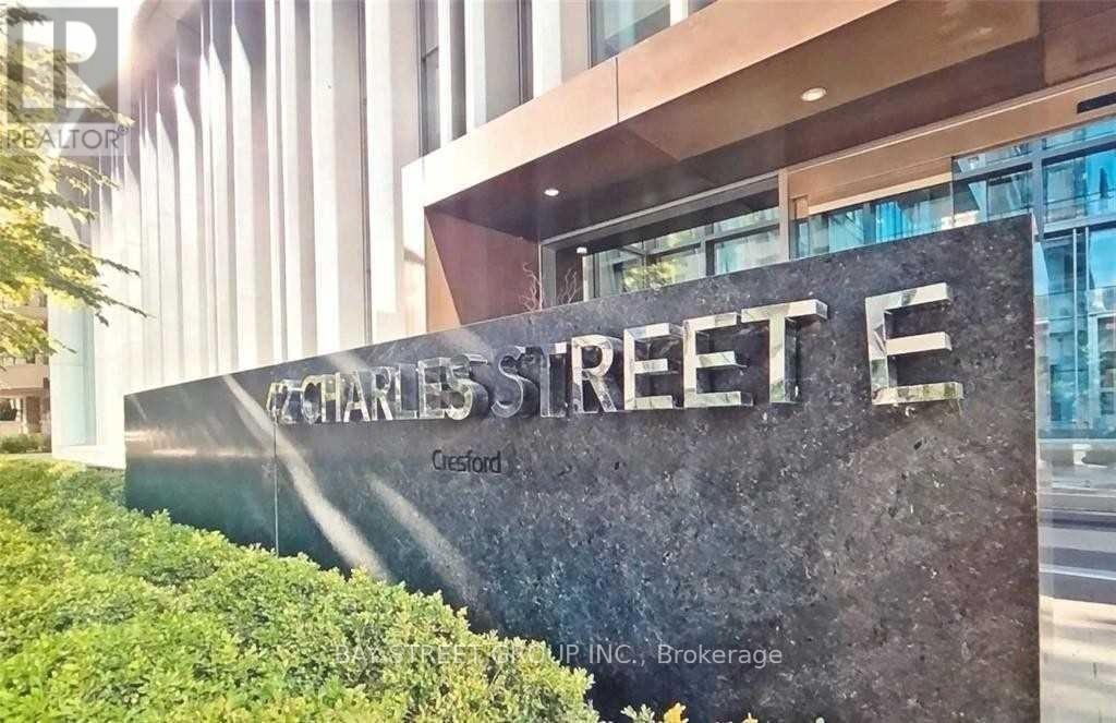 1108-42 Charles Street E, Toronto, ON, M4Y 1T4 - 2