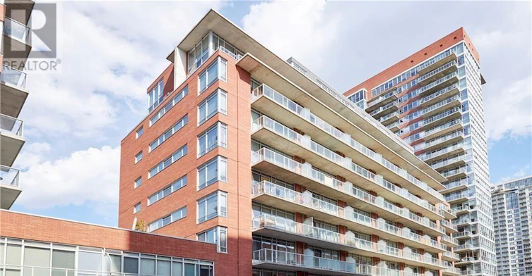 205-383 Cumberland Street, Ottawa, ON, K1N 1J7