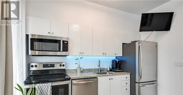 205-383 Cumberland Street, Ottawa, ON, K1N 1J7 - 8