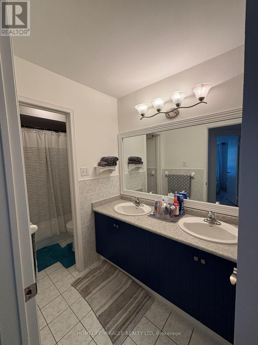 248-60 Barondale Drive, Mississauga, ON, L4Z 3N8 - 5