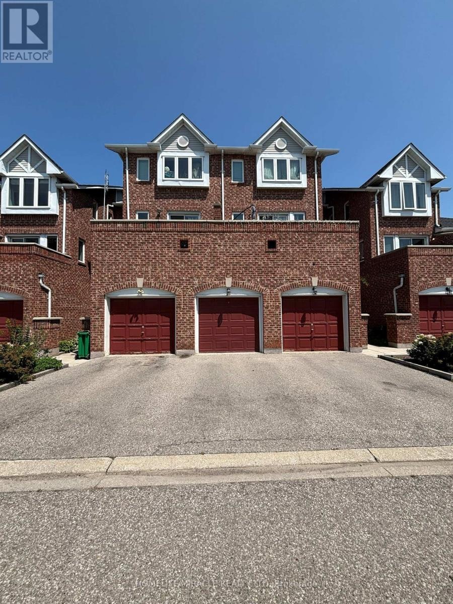 248-60 Barondale Drive, Mississauga, ON, L4Z 3N8