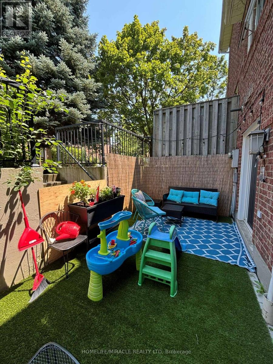 248-60 Barondale Drive, Mississauga, ON, L4Z 3N8 - 17