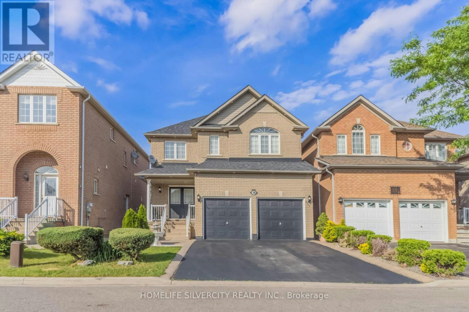 15 Newark Way, Brampton, ON, L7A 2V1