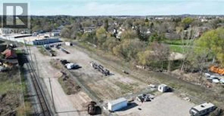 A-401 Dolph Street N, Cambridge, ON, N3H 2B6