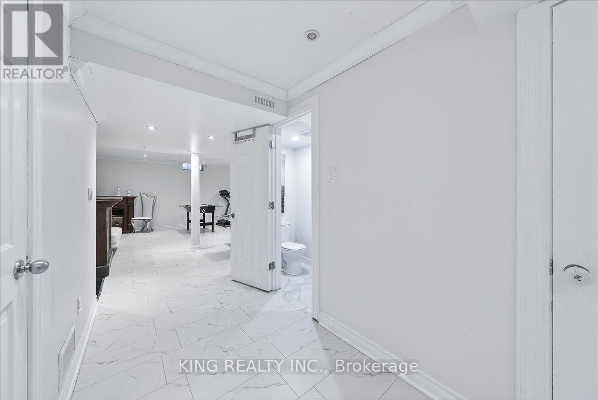76 Blackburn Drive, Brantford, ON, N3T 6R9 - 36
