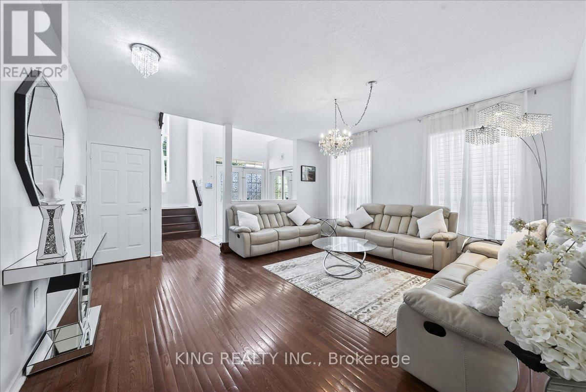 76 Blackburn Drive, Brantford, ON, N3T 6R9 - 8