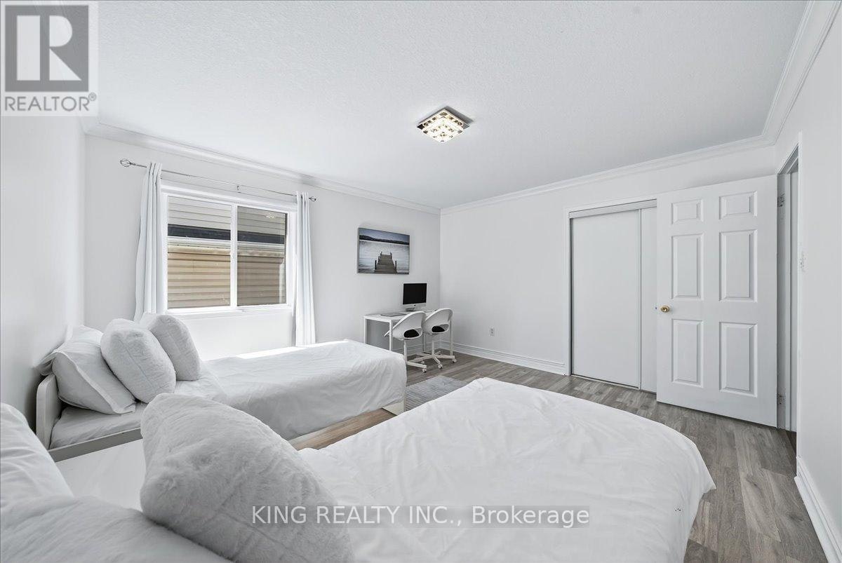 76 Blackburn Drive, Brantford, ON, N3T 6R9 - 29