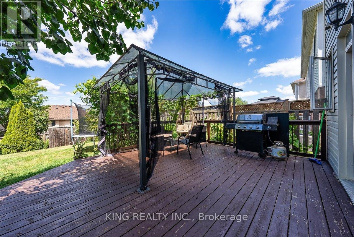 76 Blackburn Drive, Brantford, ON, N3T 6R9 - 47