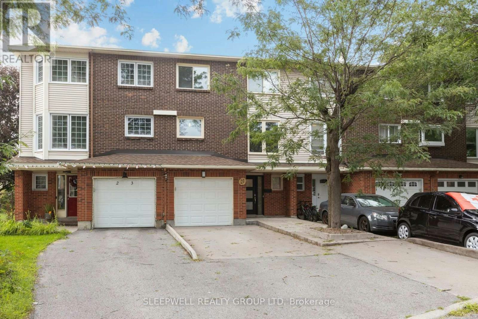 21 Kedgewick Court, Ottawa, ON, K2G 4M9