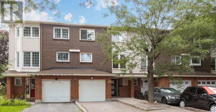 21 Kedgewick Court, Ottawa, ON, K2G 4M9