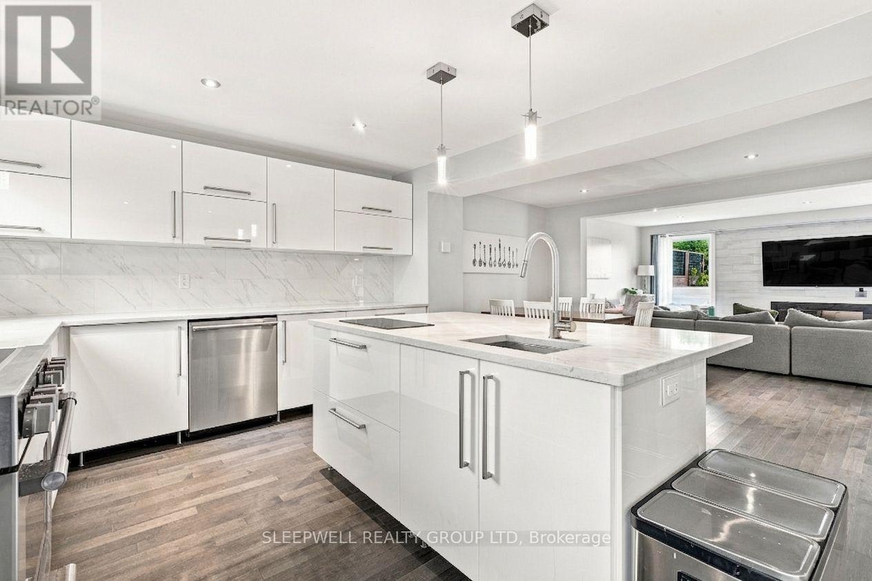 21 Kedgewick Court, Ottawa, ON, K2G 4M9 - 3