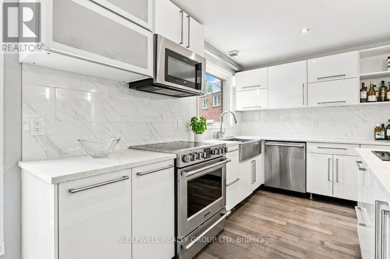 21 Kedgewick Court, Ottawa, ON, K2G 4M9 - 4