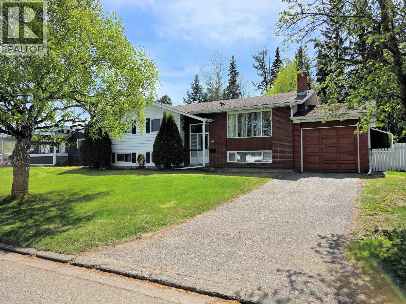 2697 Abbott Crescent, Prince George, BC, V2L 2X6