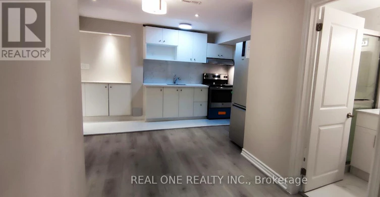 BSMT B-22 Cloverridge Avenue, East Gwillimbury, ON, L9N 0V3 - 2
