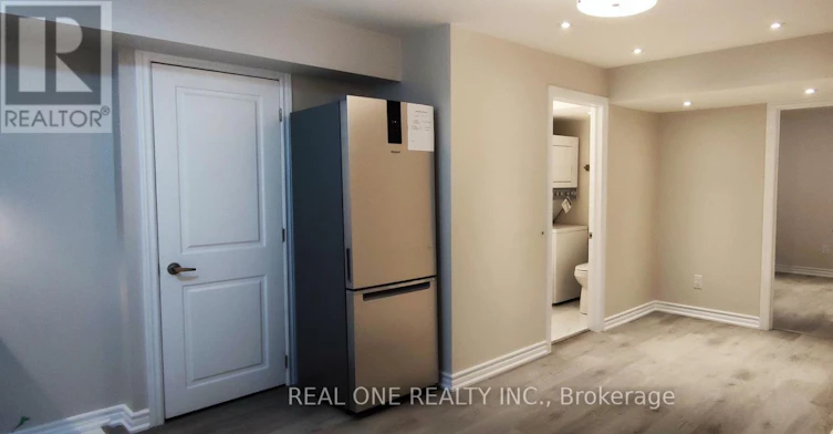 BSMT B-22 Cloverridge Avenue, East Gwillimbury, ON, L9N 0V3 - 3