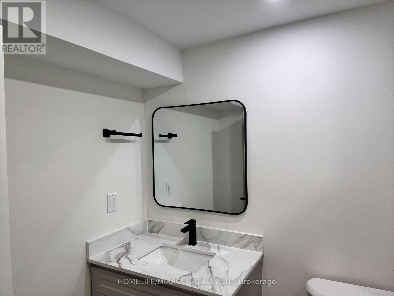 14 Berton Boulevard, Halton Hills, ON, L7G 6A5 - 29