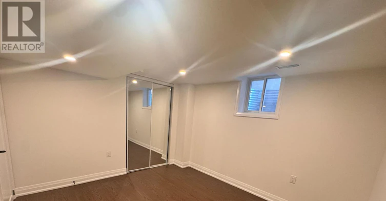 14 Berton Boulevard, Halton Hills, ON, L7G 6A5 - 22