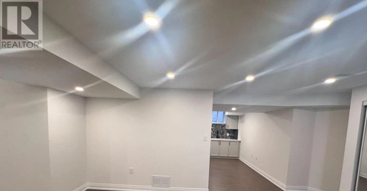 14 Berton Boulevard, Halton Hills, ON, L7G 6A5 - 18