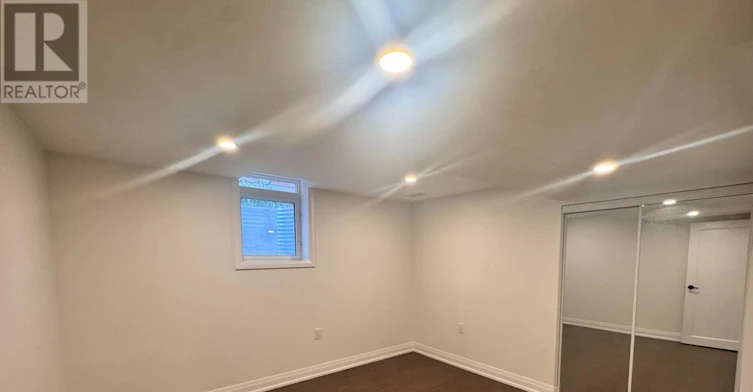 14 Berton Boulevard, Halton Hills, ON, L7G 6A5 - 13