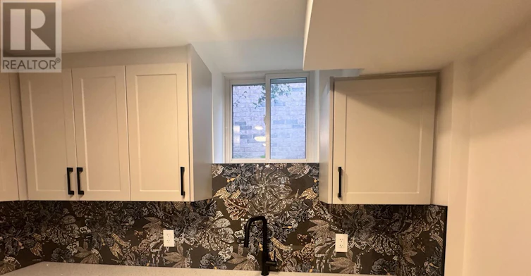 14 Berton Boulevard, Halton Hills, ON, L7G 6A5 - 7