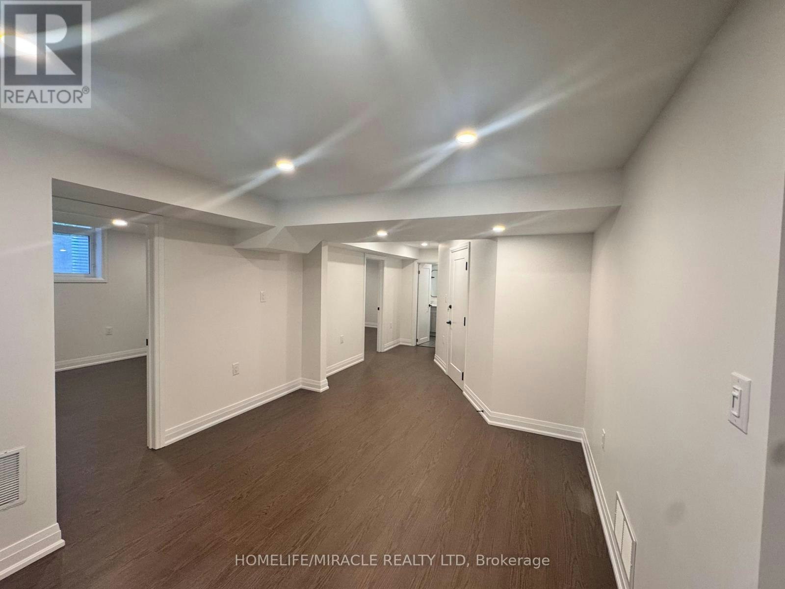 14 Berton Boulevard, Halton Hills, ON, L7G 6A5 - 10