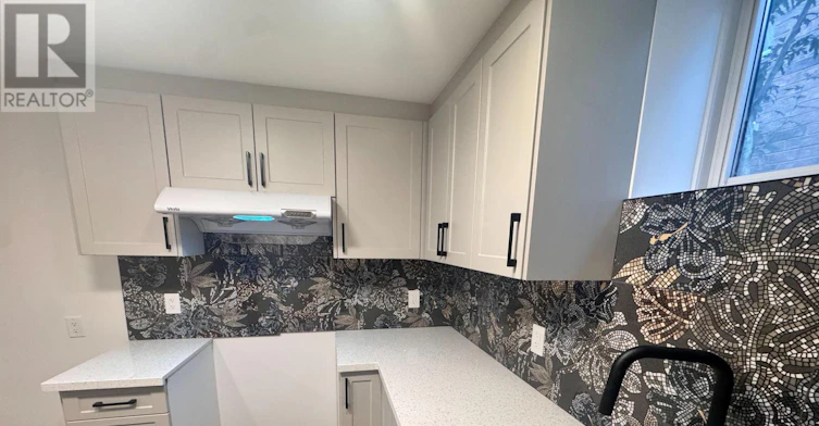 14 Berton Boulevard, Halton Hills, ON, L7G 6A5 - 6