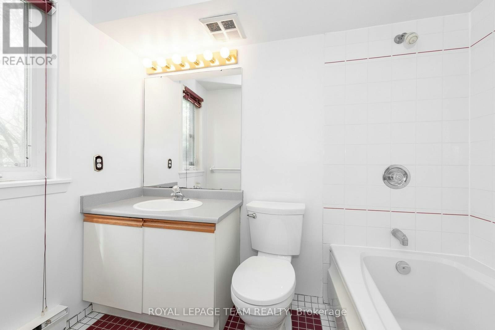 105-939 River Road NORTH, Ottawa, ON, K1K 4M9 - 21