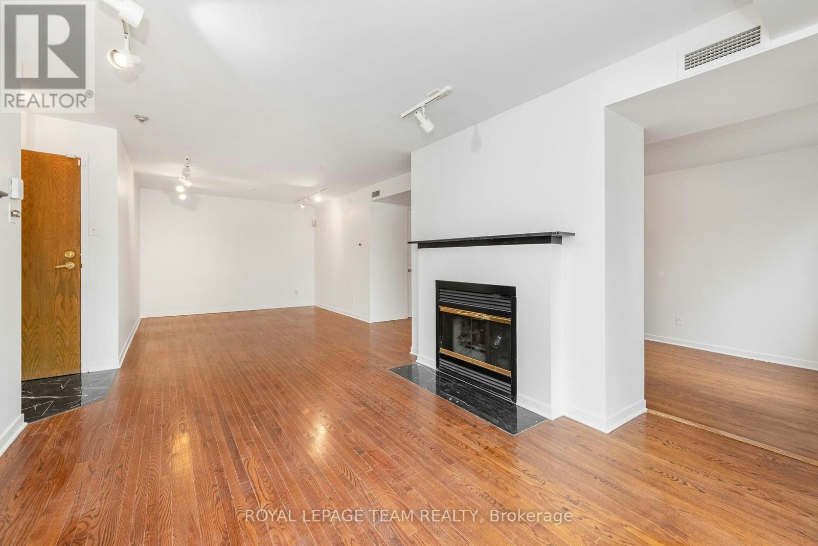 105-939 River Road NORTH, Ottawa, ON, K1K 4M9 - 9
