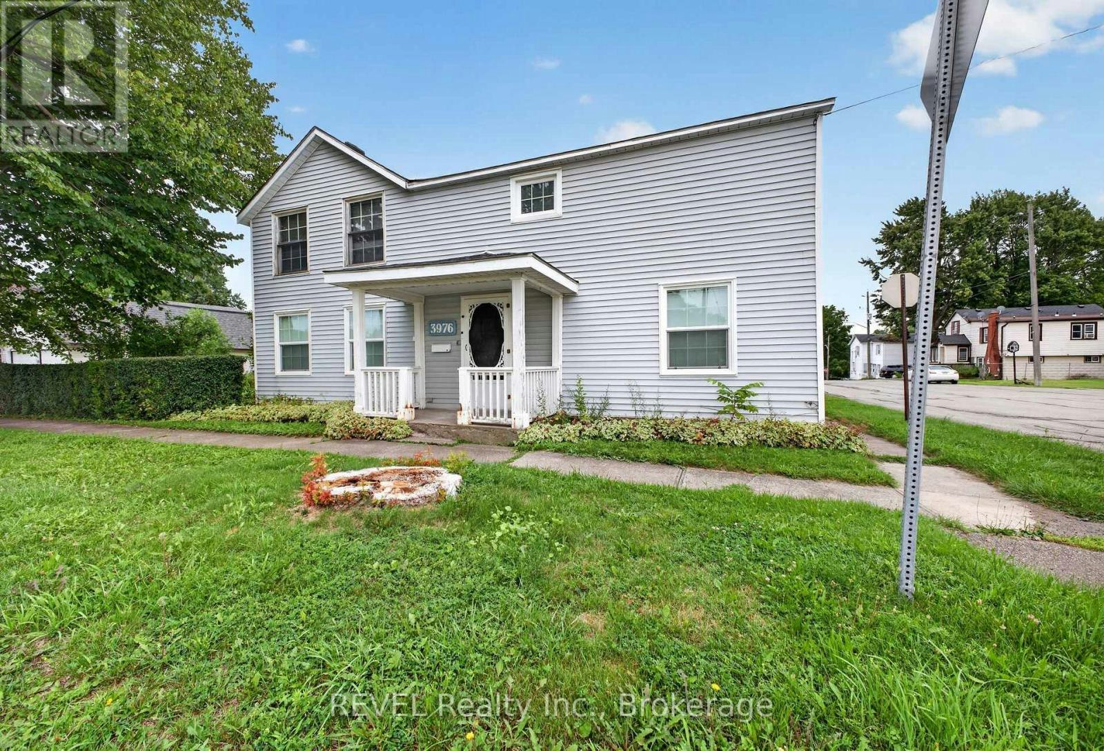 3976 Chippawa Parkway, Niagara Falls, ON, L2G 6E3