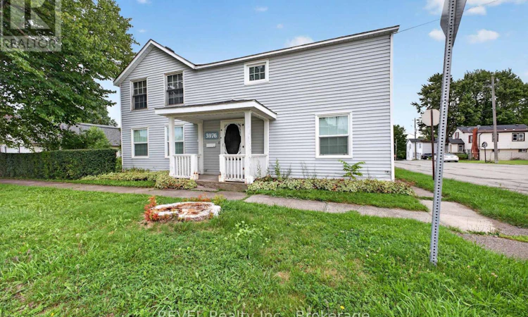3976 Chippawa Parkway