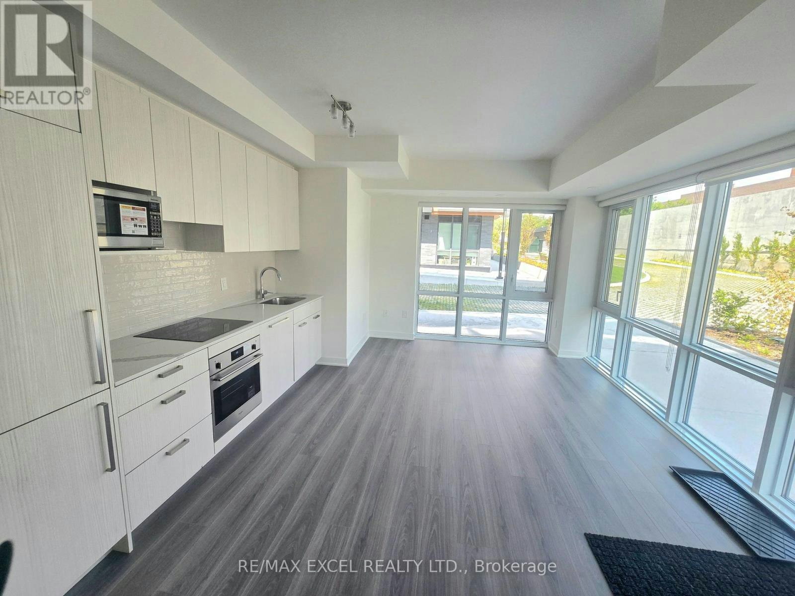 45-73 Curlew Drive, Toronto, ON, M3A 0B1 - 3