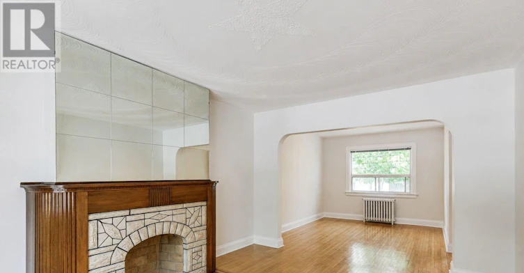210 Donlands Avenue, Toronto, ON, M4J 3R1 - 12