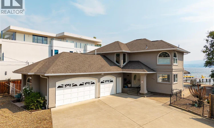 1339 Green Bay Road