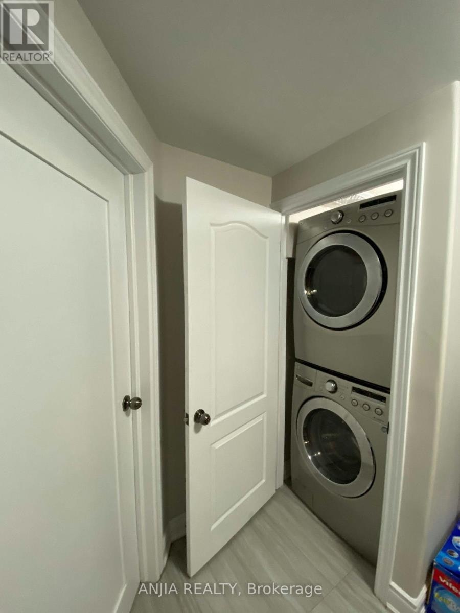 46 Rampart Drive, Brampton, ON, L6P 2Z1 - 9